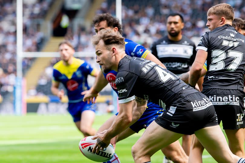 Hull FC's Ben Reynolds in action.