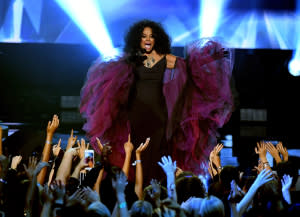 Diana Ross at the 2017 AMAs