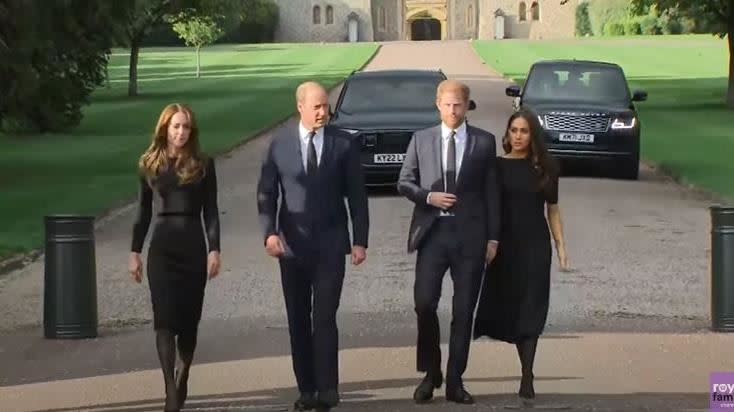 凱特王妃、威廉王子、哈利及梅根（由左至右）同框現身溫莎堡。（圖／翻攝自royal family）