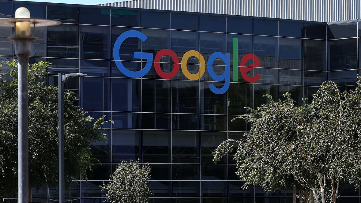 Google News reabre en España después de una pausa de 8 años, los ingresos publicitarios caen en Francia