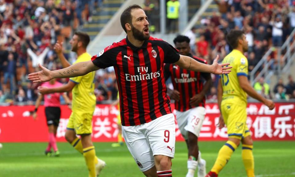 Gonzalo Higuaín spent the first half of this season on loan at Serie A club AC Milan.