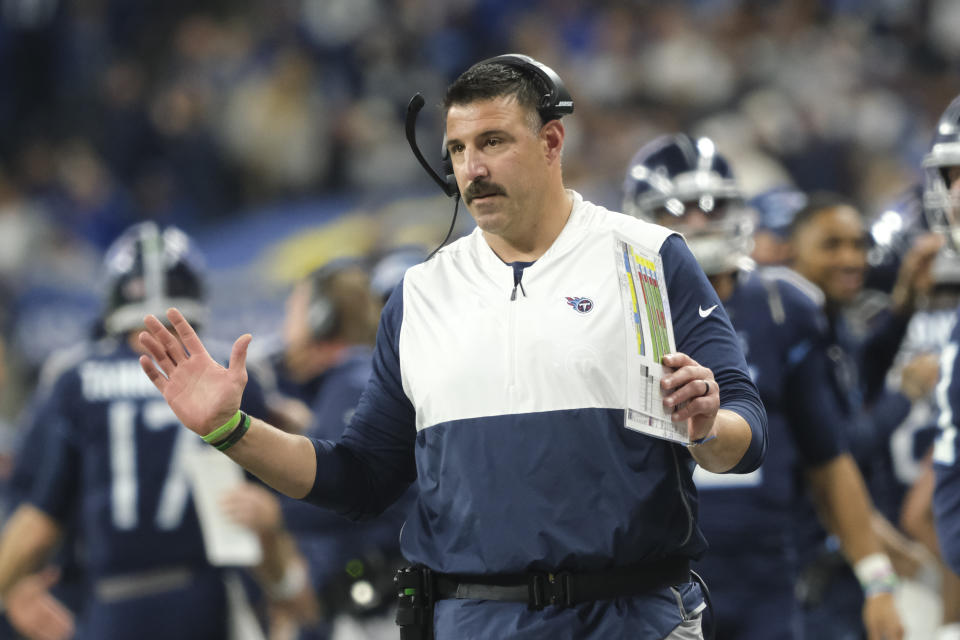 Tennessee Titans head coach Mike Vrabel gestures on the sideline during the first half of an NFL football game against the Indianapolis Colts in Indianapolis, Sunday, Dec. 1, 2019. (AP Photo/AJ Mast)