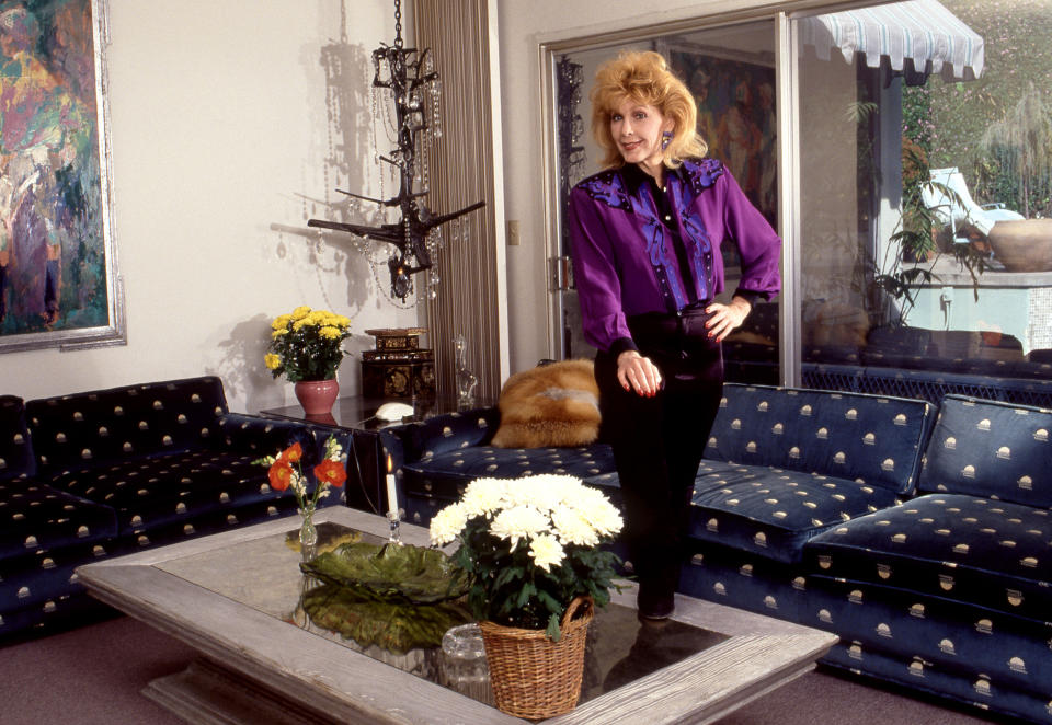 Stella Stevens Portrait (Donaldson Collection / Getty Images)