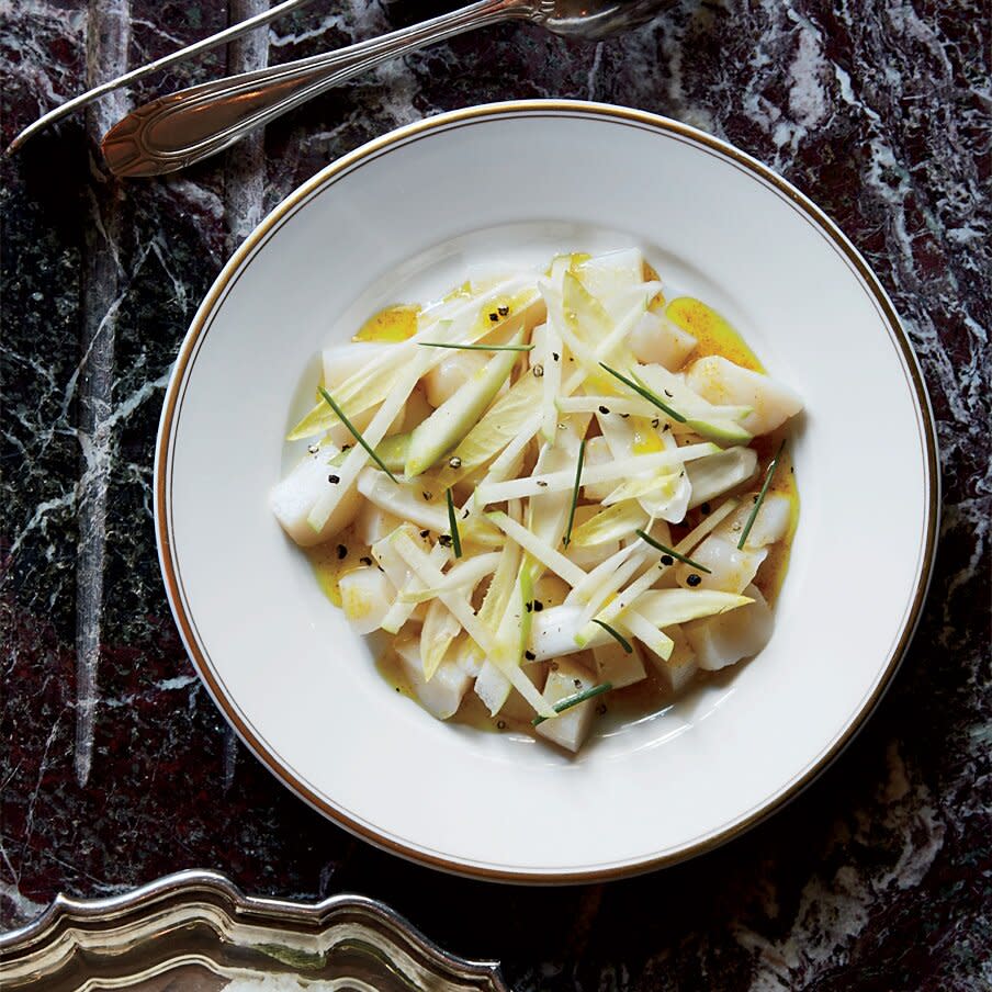 Scallop Tartare with Green Apple–Endive Salad