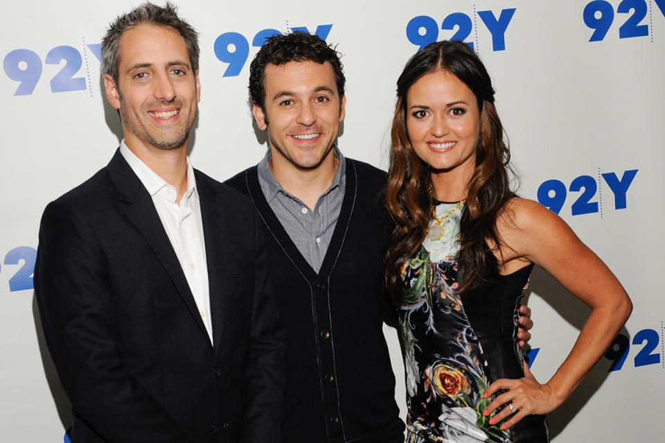 NEW YORK, NY - OCTUBRE 20: Josh Saviano, Fred Savage y Danica McKellar en 92nd Street Y el 20 de octubre de 2014 en New York City. (Photo by Esther Horvath/Getty Images)