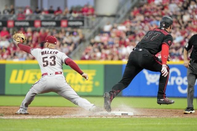 Cincinnati Reds beat Arizona Diamondbacks to win fifth straight game