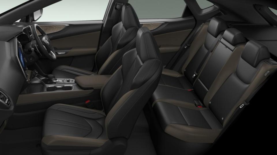 車內以黑色為基礎搭配Monolith色調，為NX Overtail營造低飽和度的戶外風格。(圖片來源/ Lexus)