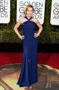 <p>Kate Winslet looks beautiful, but the silhouette is boring. </p>