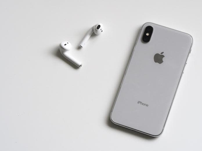 ▲網友分享自己逛街時看到很多人都戴Airpods，讓他非常不解。（示意圖／翻攝自 Pixabay ）