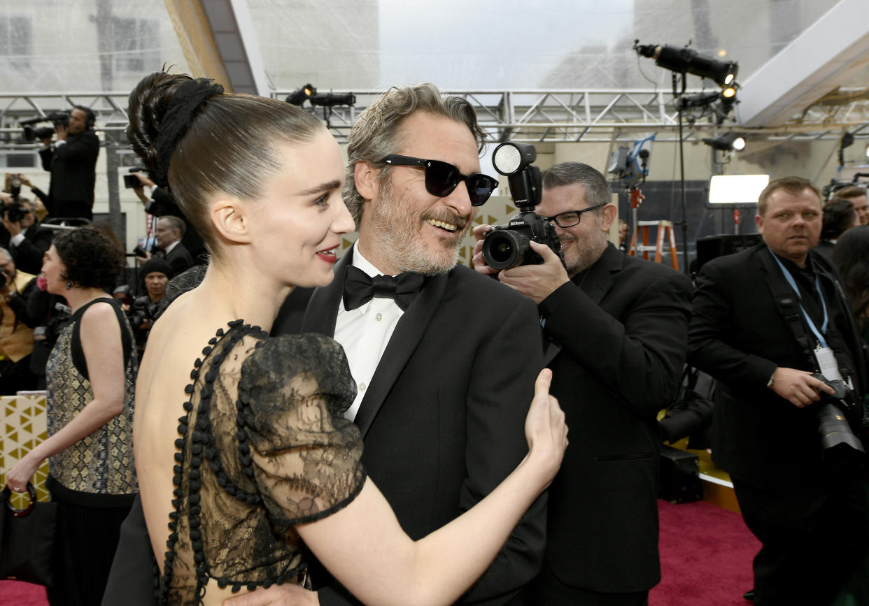 HOLLYWOOD, CALIFORNIA - FEBRUARY 09: (L-R) Rooney Mara and Joaquin Phoenix attends the 92nd Annual Academy Awards at Hollywood and Highland on February 09, 2020 in Hollywood, California. (Photo by Kevork Djansezian/Getty Images)