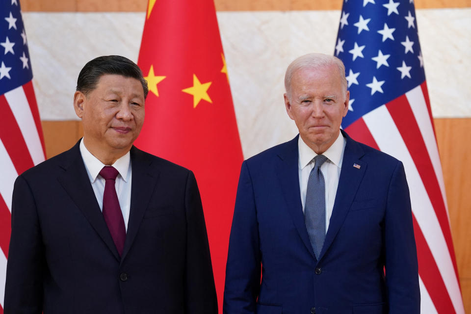 美國總統拜登（右）和中國國家主席習近平（左）15日將在加州舊金山（San Francisco）舉行的亞太經濟合作會議（APEC）論壇登場前會晤。（路透社資料照）