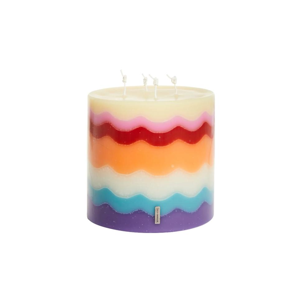 15) Flame Torta Candle