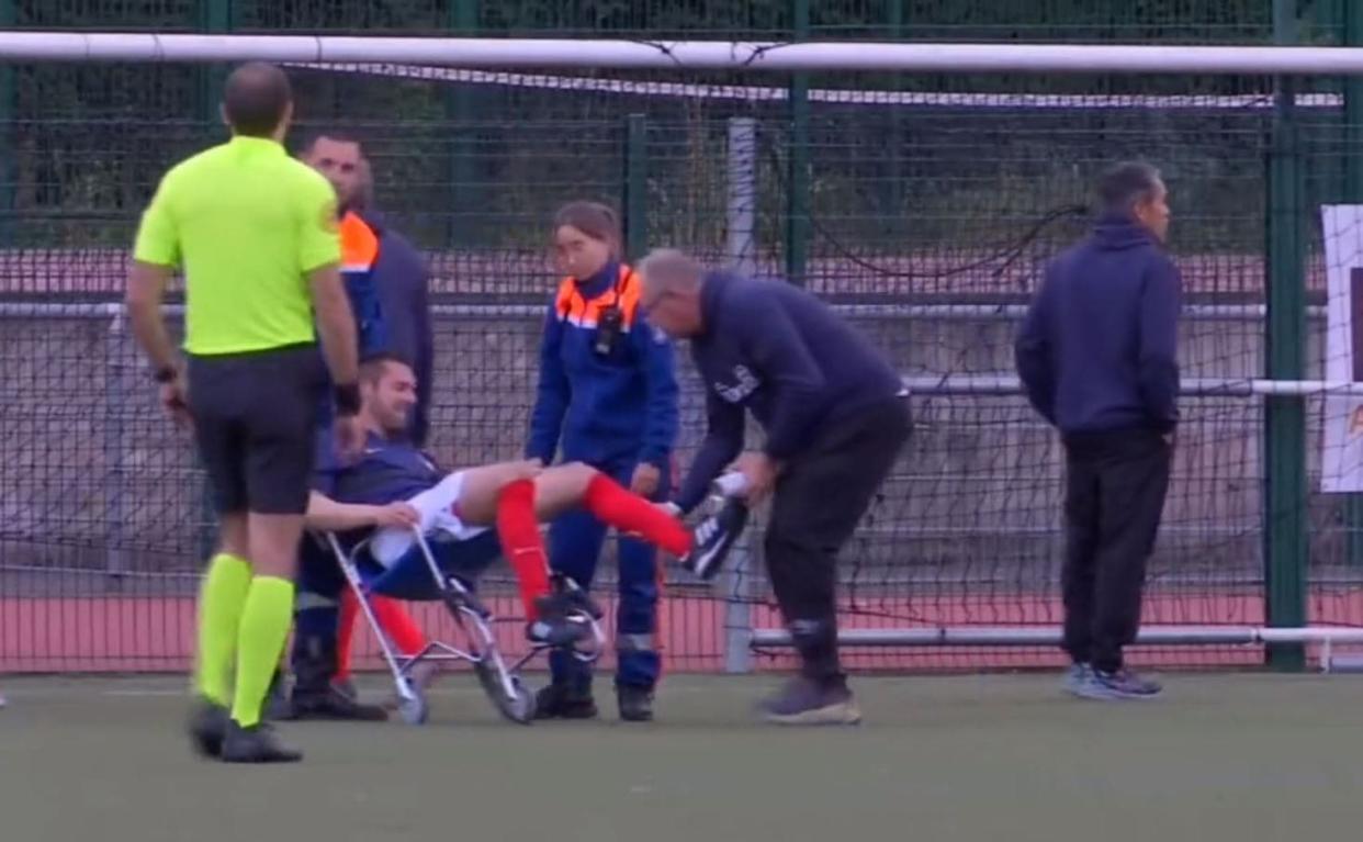 Julien Odoul blessé lors d'un match de football caritatif. - BFMTV