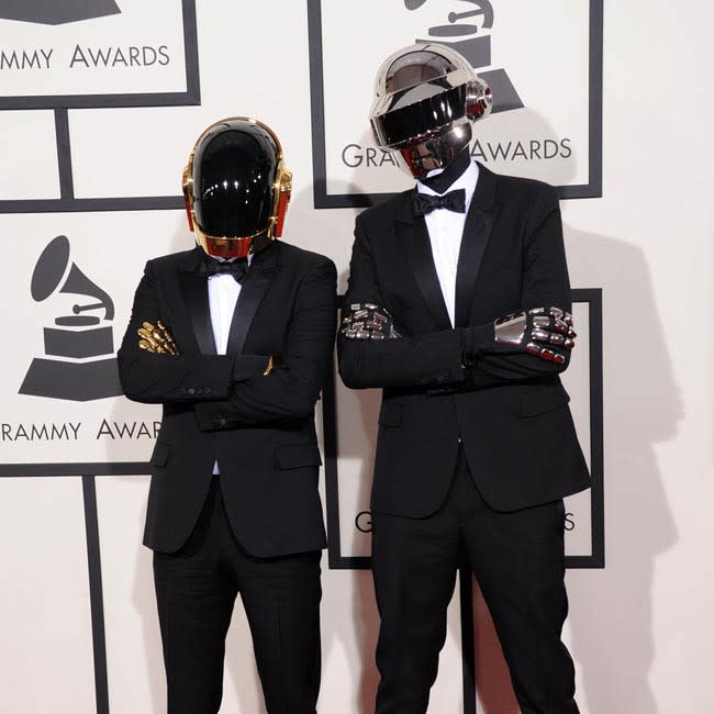 Daft Punk en la edición de 2014 de los premios Grammy credit:Bang Showbiz