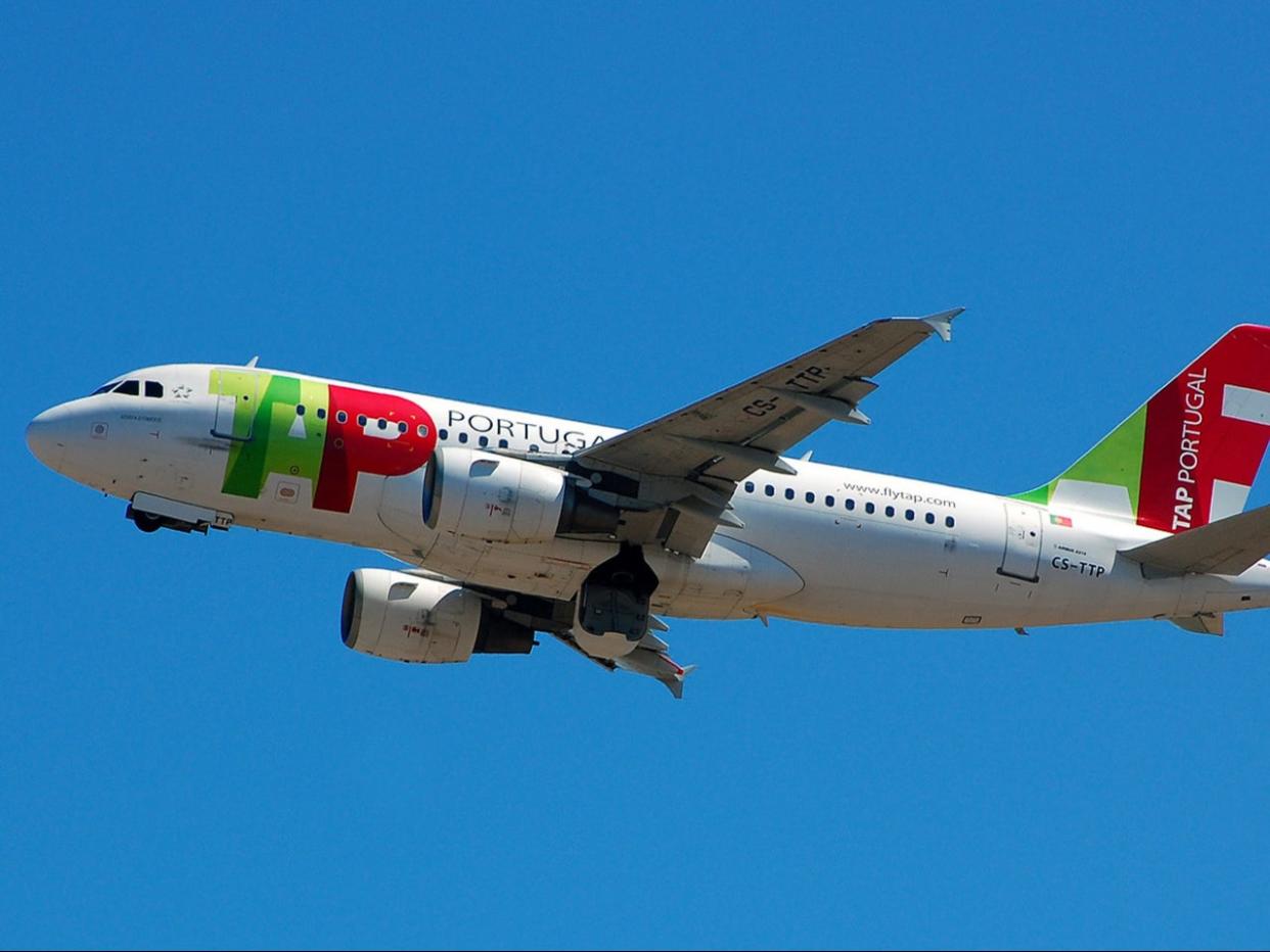 Tap Air Portugal plane (Flickr/Simone)