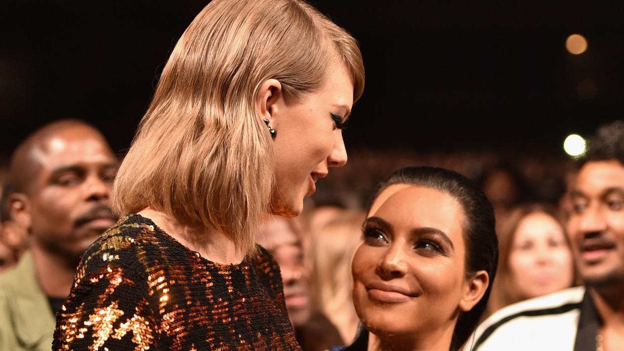 2015 mtv video music awards backstage and audience