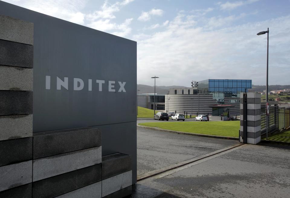 <b>Inditex</b><br>Spanish clothing company Inditex, best known for its flagship fashion retailer Zara.<br>Apparel Company Rank: #3<br>Overall Rank: #310<br>Sales: $23.1 billion<br>Profit: $3.2 billion