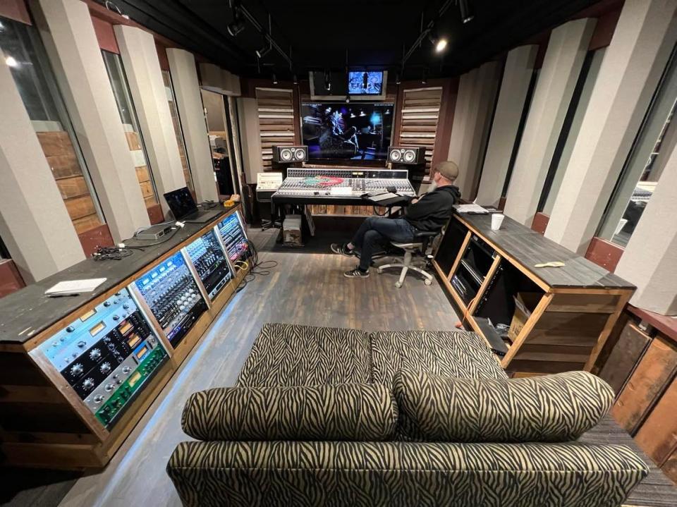 Realgrey Records in Canton will hold an open house from 2 to 8 p.m. Sunday marking the addition of a new recording room and the 20th anniversary of Realgrey.