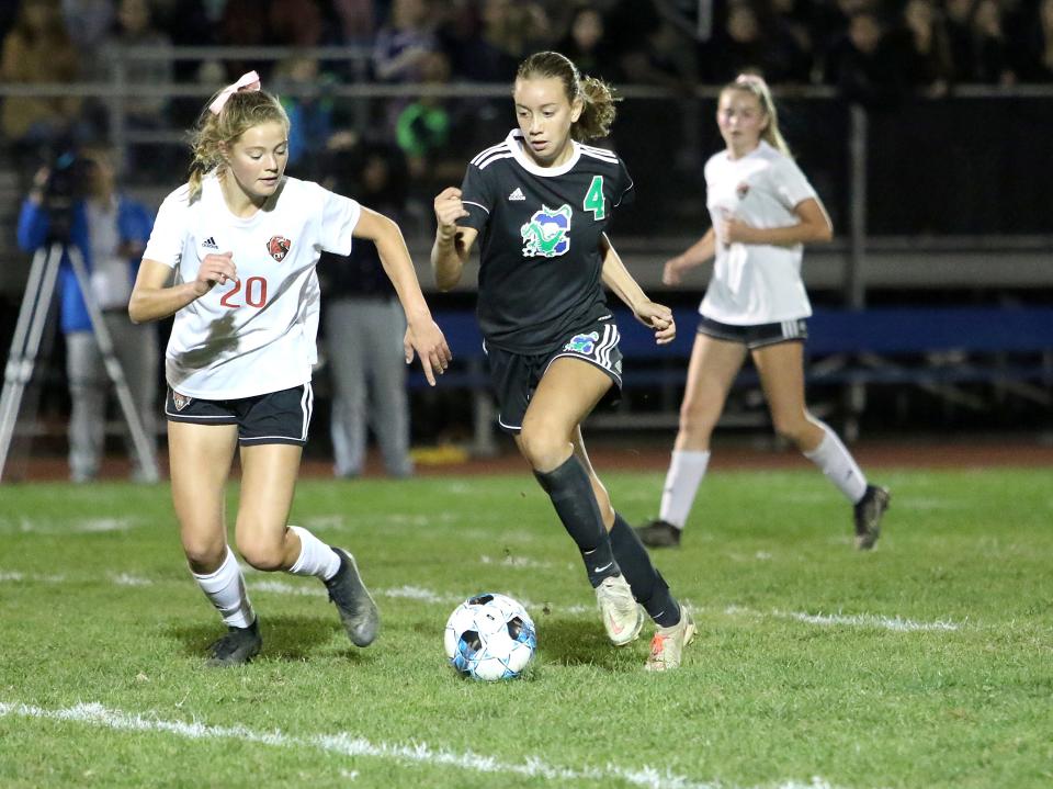 Colchester's Kelsi Pratt heads up the field with the ball during the Lakers 1-0 loss to CVU during the 2022 regular season.