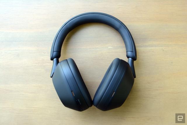 Sony WH-1000XM5: The Flagship Gets Even Better