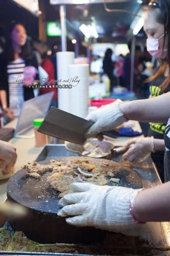 【桃園】北部最大的夜市開幕了！就在八德的興仁花園夜市，有吃也有的玩