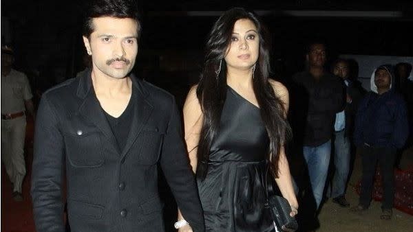 Music composer Himesh Reshammiya got married to longtime girlfriend, Sonia Kapoor in a secret ceremony.