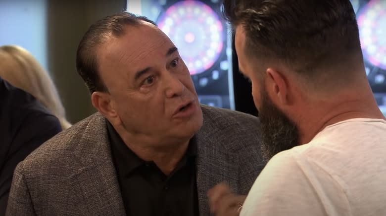 Jon Taffer talks to bar owner