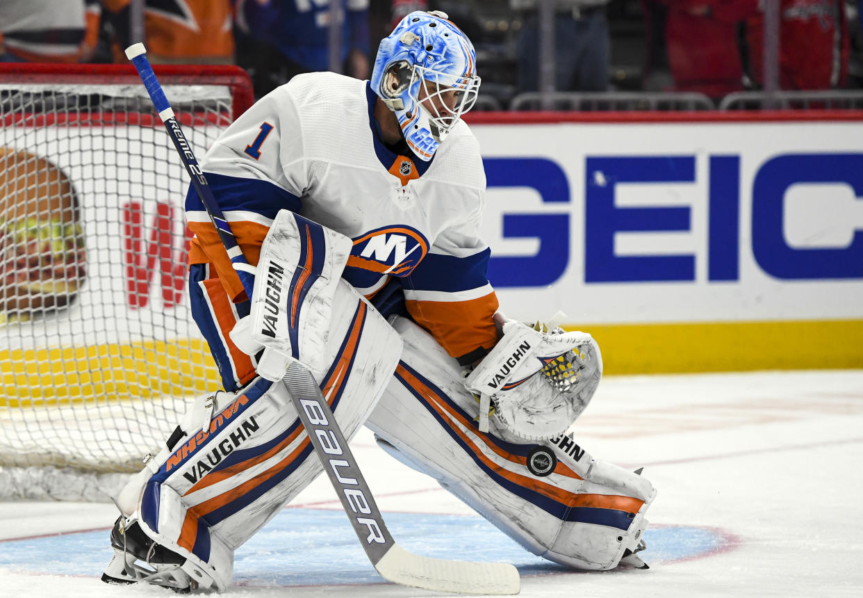 WASHINGTON, DC - FEBRUARY 10: New York Islanders goaltender Thomas Greiss (1) warms up for the game against the Washington Capitals on February 10, 2020 at the Capital One Arena in Washington, D.C.  (Photo by Mark Goldman/Icon Sportswire via Getty Images)