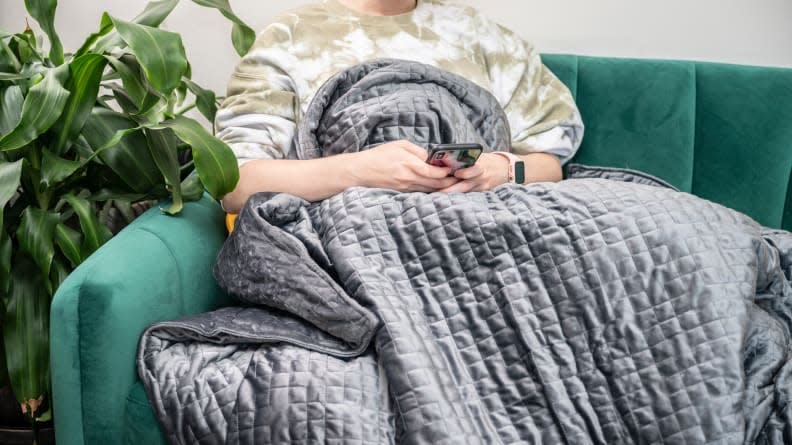 Whether you're falling into bed after a long day or snuggling on your couch in front of the TV, Gravity weighted blankets can make you feel right at home.