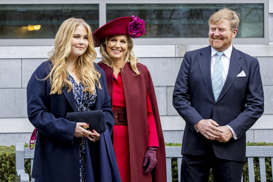 THE HAGUE, NETHERLANDS - DECEMBER 08: Princess Amalia of The Netherlands visits the Council of State for her introduction in the presence of King Willem-Alexander of The Netherlands and Queen Maxima of The Netherlands on December 8, 2021 in The Hague, Netherlands. (Photo by Patrick van Katwijk/Getty Images)