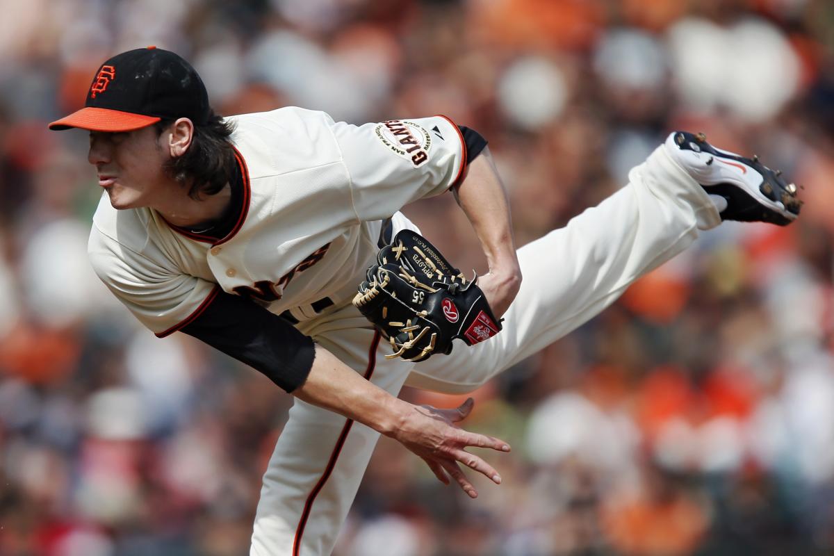Tim Lincecum turns to dad in an effort to regain form