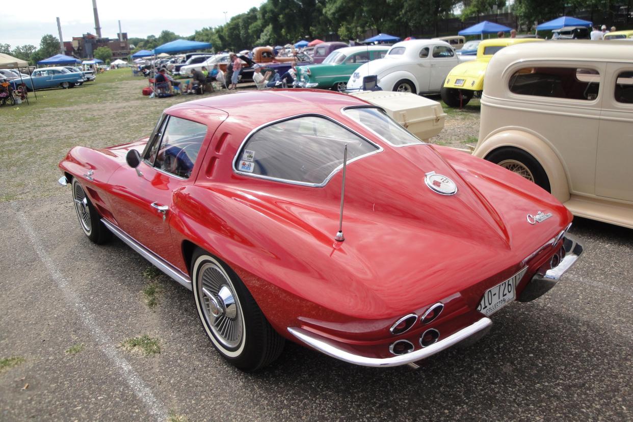 1963 Chevrolet Corvette Sting Ray