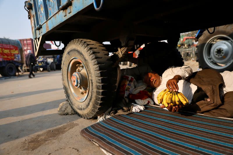 Protest against newly passed farm bills near Delhi