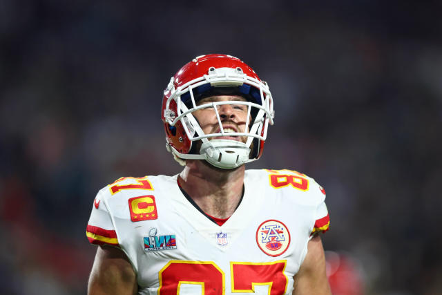 Travis Kelce Just Aced Date Night Style With Taylor Swift