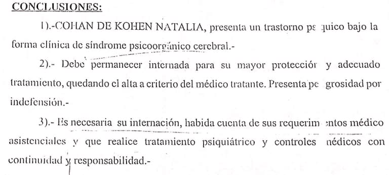 Conclusiones de los médicos forenses que visitaron a la paciente en su internación