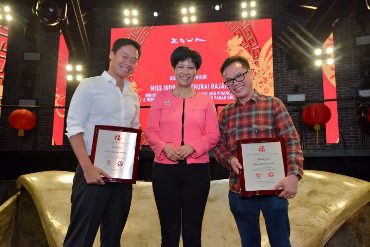 Zouk 22nd CNY Reunion Lunch_001 (Mr. Andrew Li, Ms. Indranee Thurai Rajah & Mr. Fabian Low)