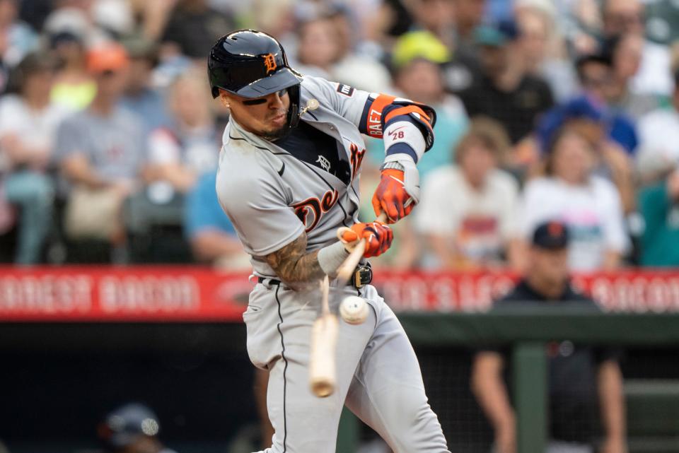 Detroit Tigers shortstop Javier Baez (28) breaks his bat as he grounds out during the fourth inning against the Seattle Mariners at T-Mobile Park in Seattle on Saturday, July 15, 2023.