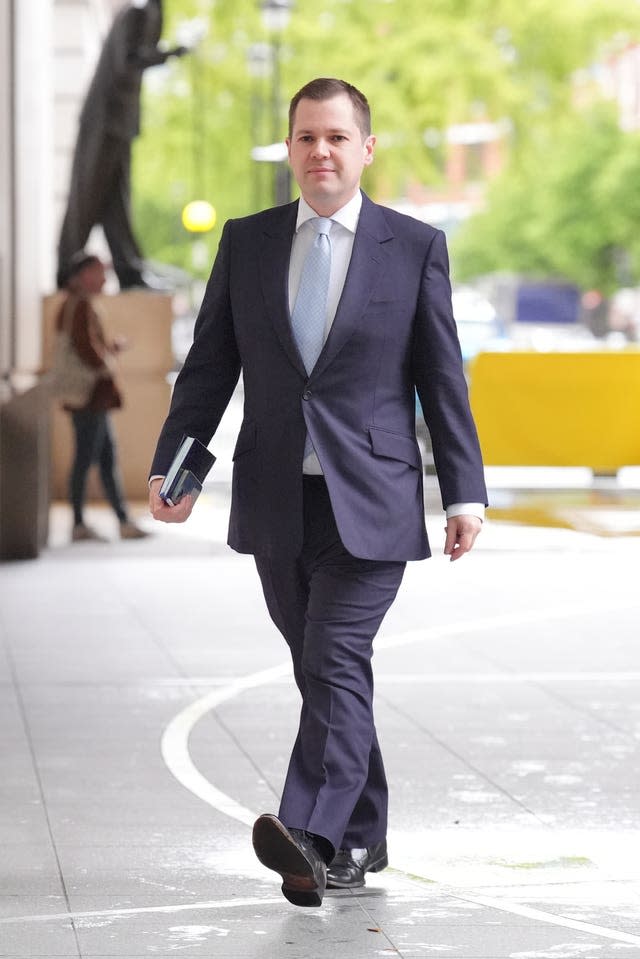 Robert Jenrick walking to the BBC studios