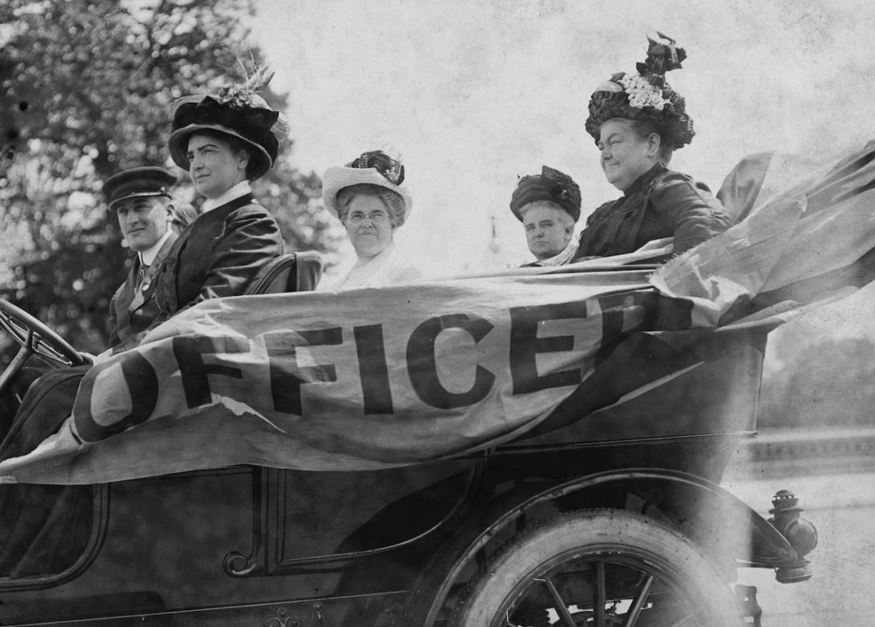 Members of the National American Woman Suffrage Association participate in a 1910 parade in Washington, D.C. <a href="https://media.gettyimages.com/photos/american-physician-anna-howard-shaw-leader-of-the-womens-suffrage-in-picture-id1393779815" rel="nofollow noopener" target="_blank" data-ylk="slk:Paul Thompson/FPG/Archive Photos/Hulton Archive via Getty Images;elm:context_link;itc:0;sec:content-canvas" class="link ">Paul Thompson/FPG/Archive Photos/Hulton Archive via Getty Images</a>
