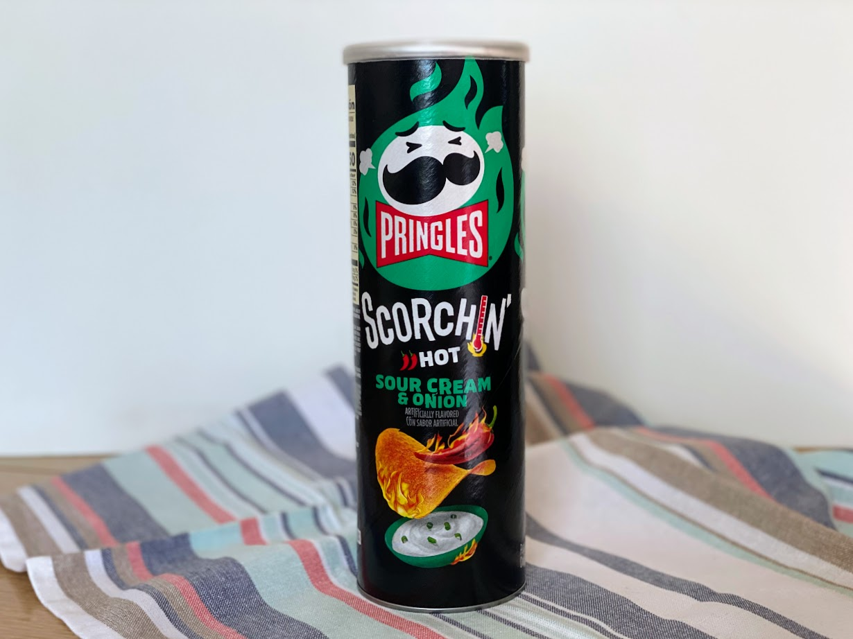 Pringles scorchin sour cream and onion