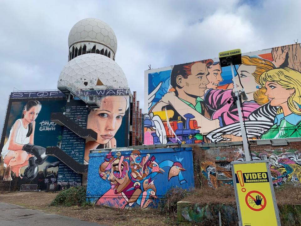 Street art at the Teufelsberg, Berlin (Andrew Eames)