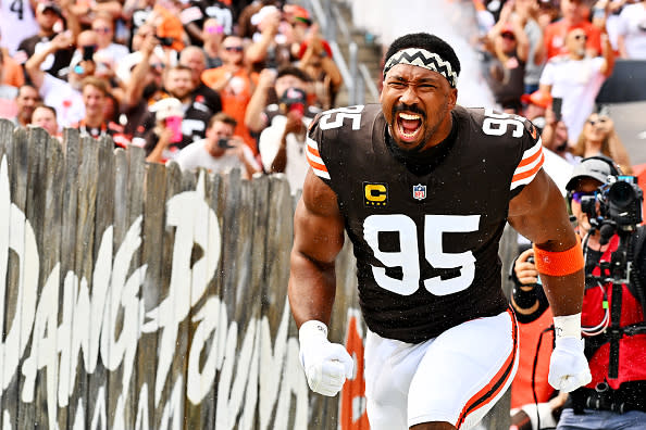 CLEVELAND, OHIO – SEPTEMBER 22: Myles Garrett #95 of the Cleveland Browns runs onto the field before the game against the New York Giants at Cleveland Browns Stadium on September 22, 2024 in Cleveland, Ohio. (Photo by Jason Miller/Getty Images)