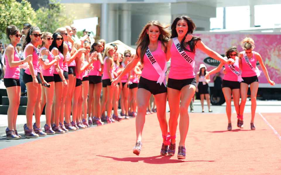 Chinese Laundry Hosts The Miss USA 2012 Wedge Run With Dania Ramirez