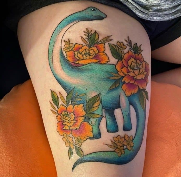 <div><p>"I have a big-ass brontosaurus on my thigh; I like dinosaurs, but honestly I just wanted to let my artist have fun!"</p><p> —<a href="https://www.buzzfeed.com/kitcait30" rel="nofollow noopener" target="_blank" data-ylk="slk:kitcait30" class="link ">kitcait30</a></p></div><span><a href="https://www.buzzfeed.com/kitcait30" rel="nofollow noopener" target="_blank" data-ylk="slk:buzzfeed.com" class="link ">buzzfeed.com</a></span>