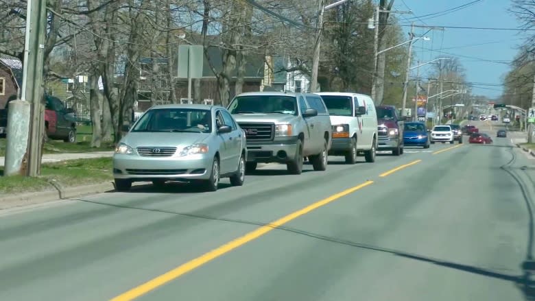 Pulling over for funeral processions a time-honoured P.E.I. tradition