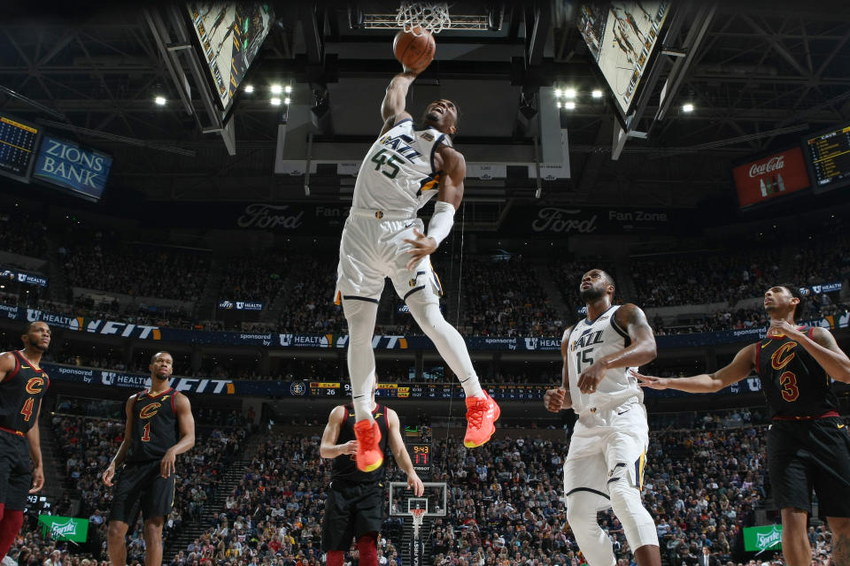 Donovan Mitchell throws one down against the Cleveland Cavaliers on Jan. 18, 2019, in Salt Lake City. (Melissa Majchrzak/NBAE via Getty Images)