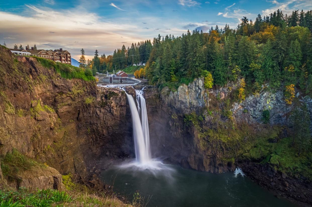 Snoqualmie Falls in Autumn