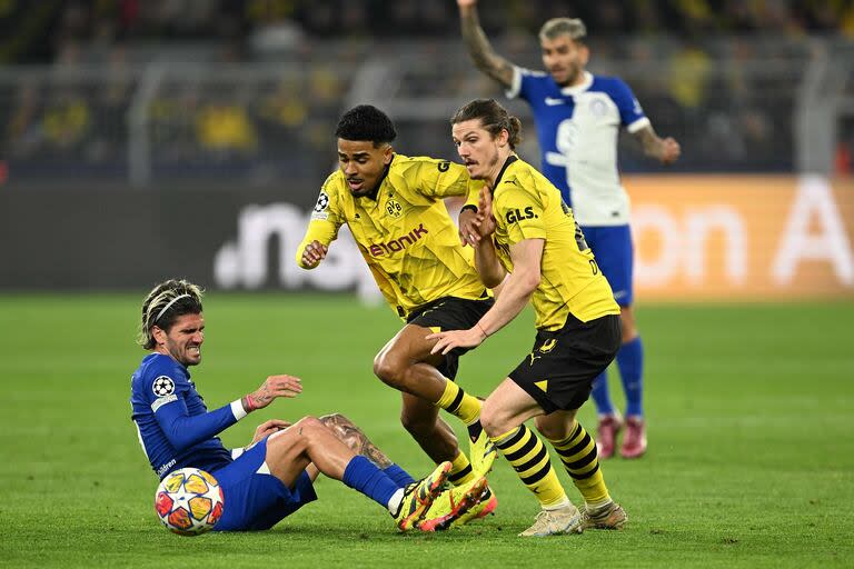 Borussia Dortmund dejó en el camino a Atletico de Madrid en cuartos de final