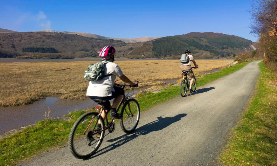 Mawddach trail, river and forested mountain scenery