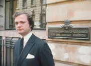 <p>Then-Prince Carl Gustaf outside the Swedish Chamber of Commerce at age 25. </p>